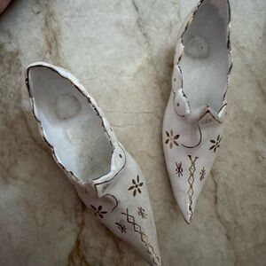 Mid-century cultural keepsake